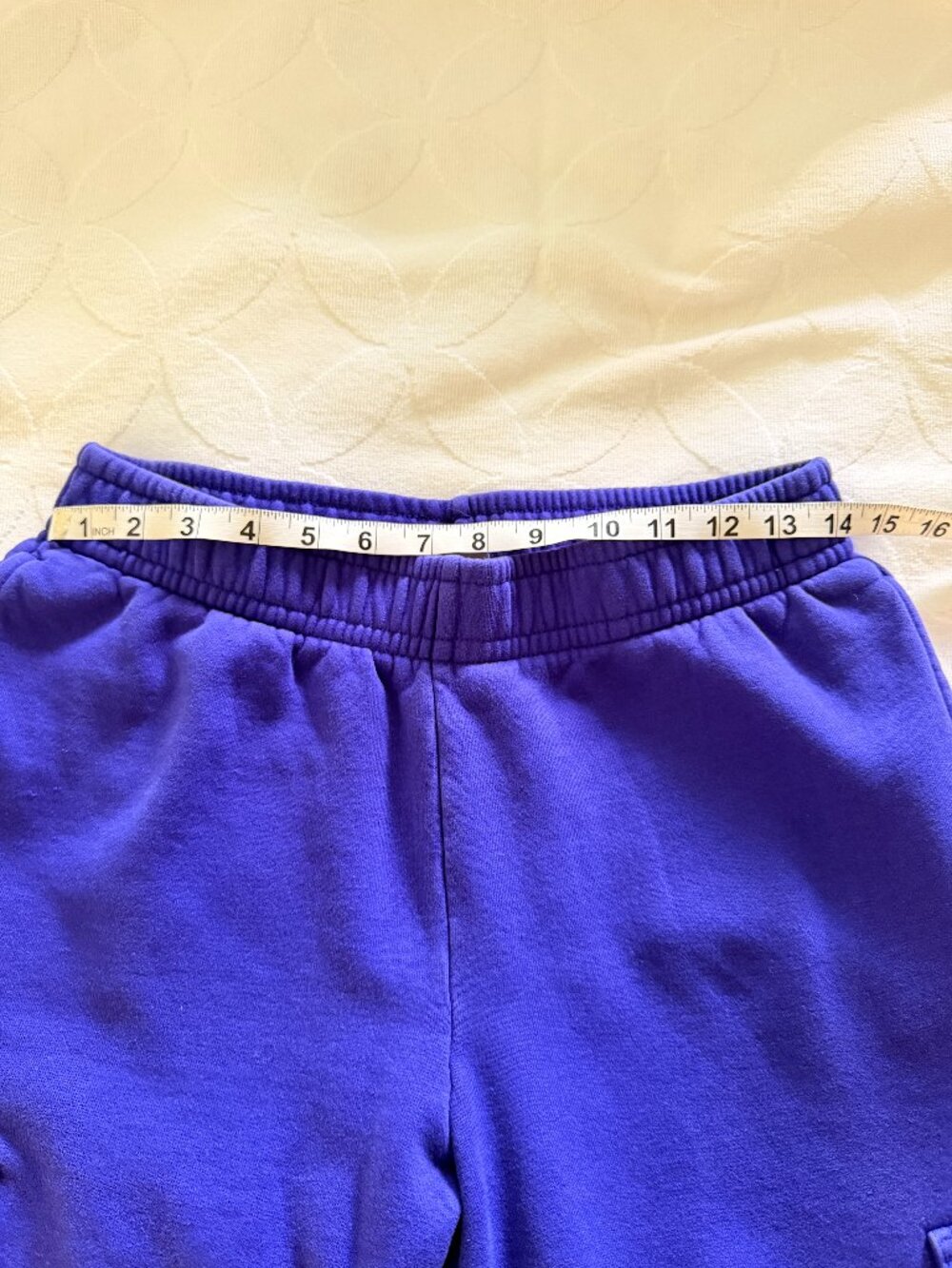 Aritzia TNA Cozy Fleece Mega Cargo - Picture 4 of 5